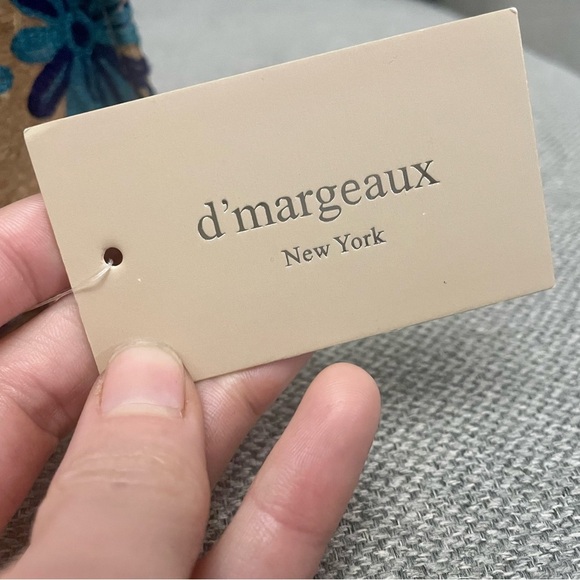 D’Margeaux Embroidered Cork Purse - Picture 9 of 9